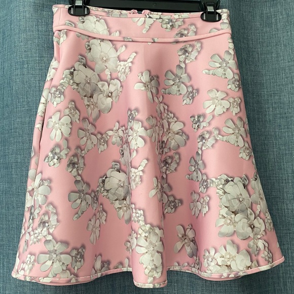 Matching Set - Picture 4 of 8